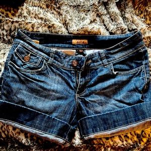 See through soul size 28 cuffed Jean shorts